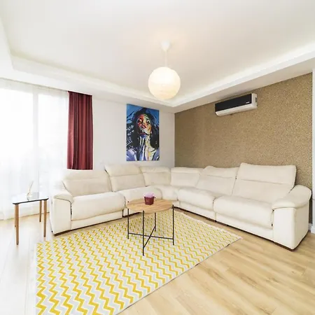 Apartment Luminous Flat 15 Min To Hadrian Gates